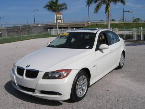 Alpine White BMW 3 Series 325i Sedan.  Click to enlarge.