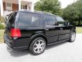 2006 Navigator Ultimate #8