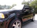 2006 Navigator Ultimate #16