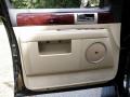 2006 Navigator Ultimate #36