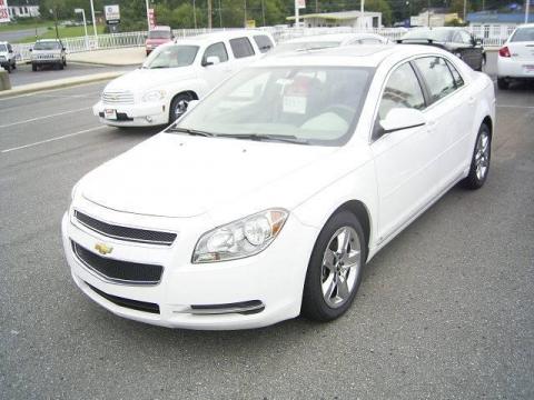 Summit White Chevrolet Malibu LT Sedan.  Click to enlarge.