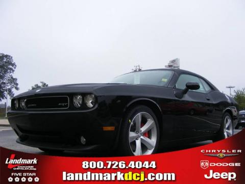 Brilliant Black Crystal Pearl Coat Dodge Challenger SRT8.  Click to enlarge.