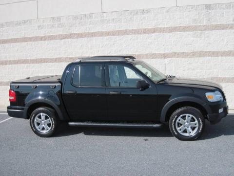 Black Ford Explorer Sport Trac XLT 4x4.  Click to enlarge.