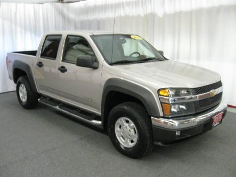 Silver Birch Metallic Chevrolet Colorado LS Crew Cab 4x4.  Click to enlarge.