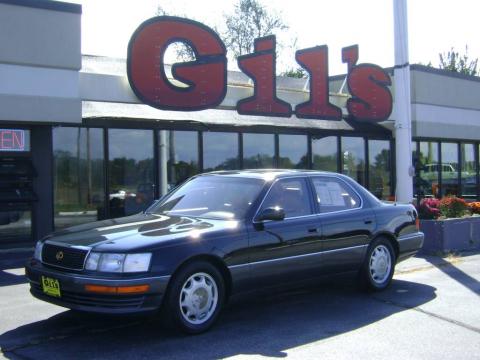 Black Onyx Lexus LS 400.  Click to enlarge.