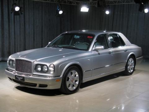 Silver Pearl Bentley Arnage R.  Click to enlarge.