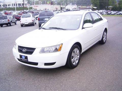Powder White Pearl Hyundai Sonata GLS V6.  Click to enlarge.