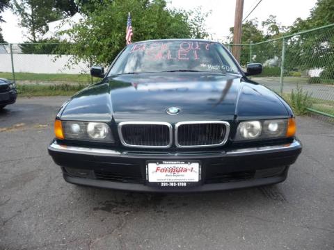 Oxford Green Metallic BMW 7 Series 740iL Sedan.  Click to enlarge.