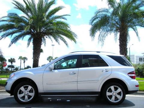 Iridium Silver Metallic Mercedes-Benz ML 350.  Click to enlarge.