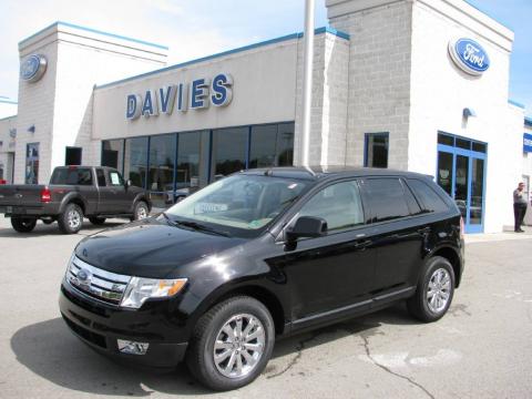 Black Ford Edge SEL Plus AWD.  Click to enlarge.