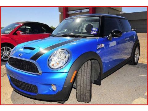 Laser Blue Metallic Mini Cooper S Hardtop.  Click to enlarge.