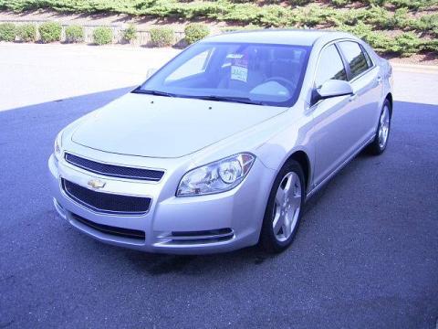 Silver Ice Metallic Chevrolet Malibu LT Sedan.  Click to enlarge.