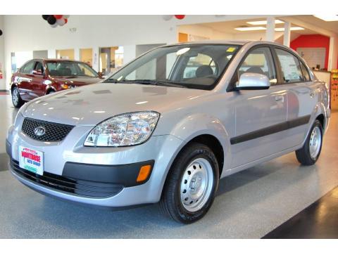 Clear Silver Kia Rio Sedan. Click to enlarge. Clear Silver Kia Rio Sedan. Click to enlarge.