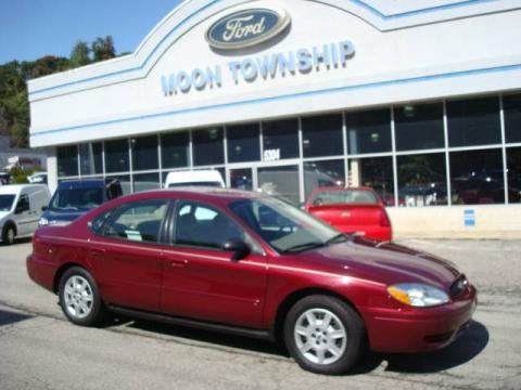 Merlot Metallic Ford Taurus SE.  Click to enlarge.