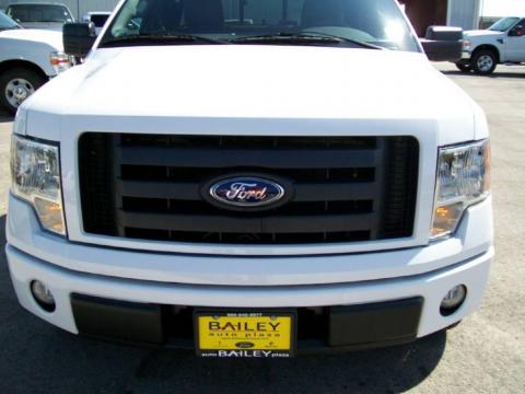 Oxford White Ford F150 STX SuperCab.  Click to enlarge.