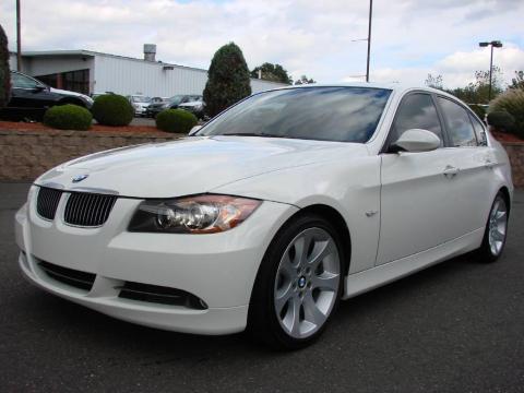 Alpine White BMW 3 Series 330i Sedan.  Click to enlarge.