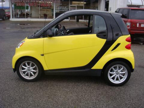 Light Yellow Smart fortwo passion coupe.  Click to enlarge.