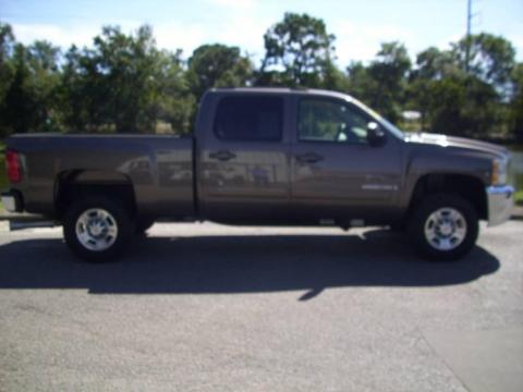 Desert Brown Metallic Chevrolet Silverado 1500 LTZ Crew Cab 4x4.  Click to enlarge.