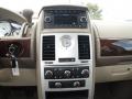 2010 Town & Country LX #14