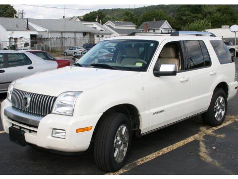 Oxford White Mercury Mountaineer Premier AWD.  Click to enlarge.