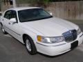 2000 Town Car Executive #2