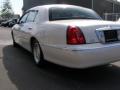 2000 Town Car Executive #10
