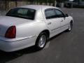 2000 Town Car Executive #12