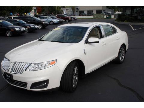 White Chocolate Tri-Coat Lincoln MKS AWD Sedan.  Click to enlarge.