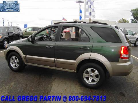 Ivy Green Metallic Kia Sorento EX 4WD. Click to enlarge. Ivy Green Metallic Kia Sorento EX 4WD. Click to enlarge.