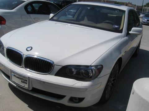 Alpine White BMW 7 Series 750i Sedan.  Click to enlarge.