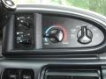 Controls of 1997 Ford Aerostar XLT #28