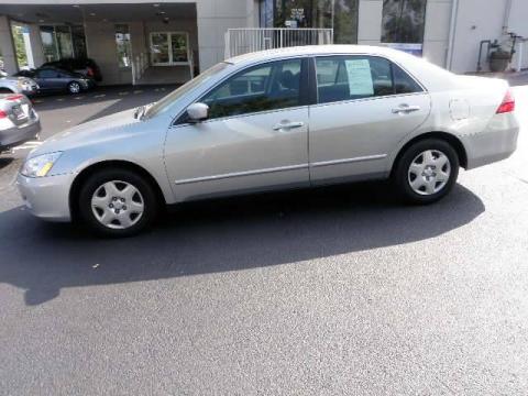 Alabaster Silver Metallic Honda Accord LX Sedan. Click to enlarge. Alabaster Silver Metallic Honda Accord LX Sedan. Click to enlarge.