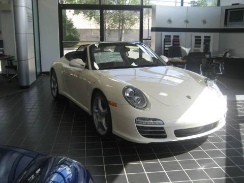 Cream White Porsche 911 Carrera 4S Cabriolet.  Click to enlarge.