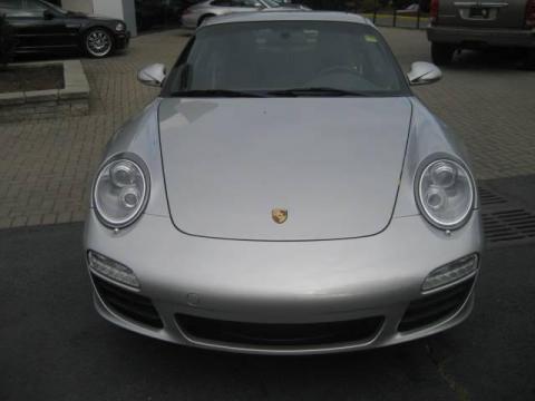 Arctic Silver Metallic Porsche 911 Carrera Coupe.  Click to enlarge.