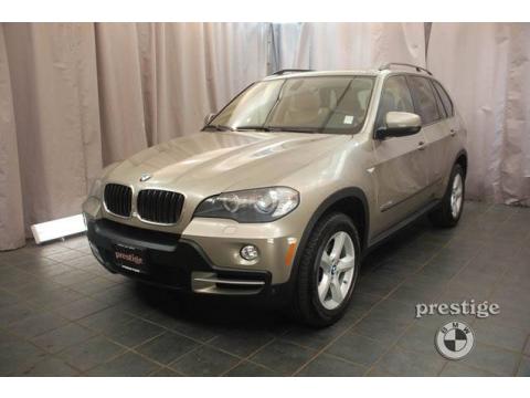 Platinum Bronze Metallic BMW X5 xDrive30i.  Click to enlarge.