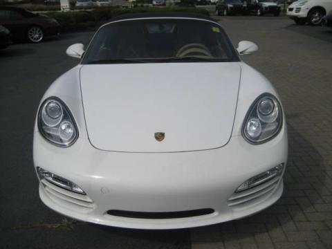 Carrara White Porsche Boxster .  Click to enlarge.