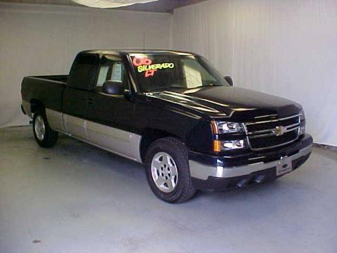 Dark Blue Metallic Chevrolet Silverado 1500 LT Extended Cab.  Click to enlarge.