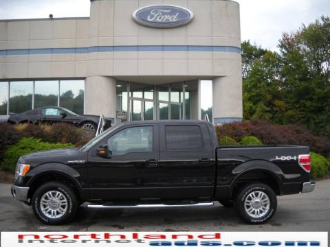 Tuxedo Black Ford F150 Lariat SuperCrew 4x4.  Click to enlarge.