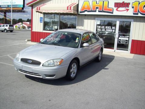 Silver Frost Metallic Ford Taurus SES Sedan.  Click to enlarge.