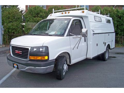 White GMC Savana Cutaway 3500 Commercial Utility Truck.  Click to enlarge.