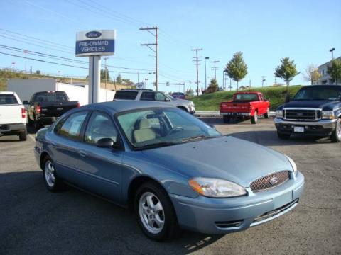 Windveil Blue Metallic Ford Taurus SE.  Click to enlarge.