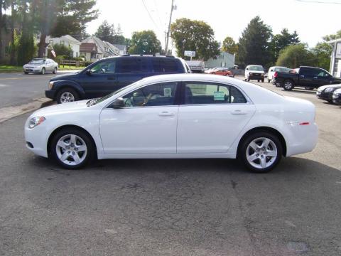 Summit White Chevrolet Malibu LS Sedan.  Click to enlarge.