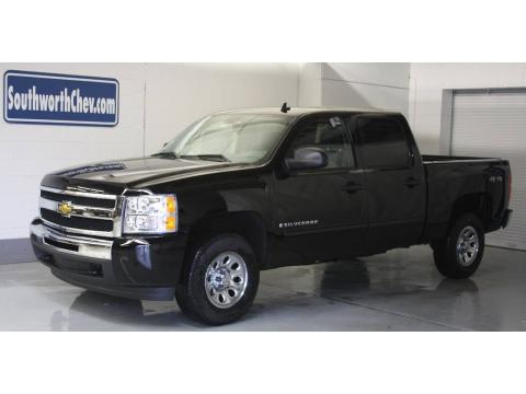 Black Chevrolet Silverado 1500 LS Crew Cab 4x4.  Click to enlarge.