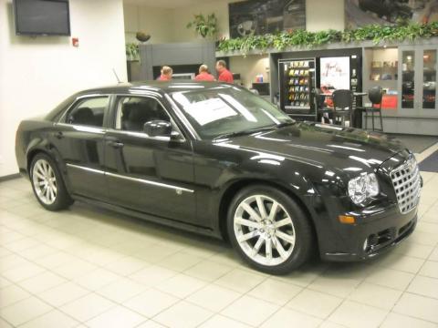 Brilliant Black Crystal Pearl Chrysler 300 C SRT8.  Click to enlarge.