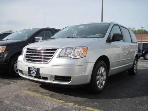Bright Silver Metallic Chrysler Town & Country LX.  Click to enlarge.