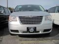 2010 Town & Country LX #2