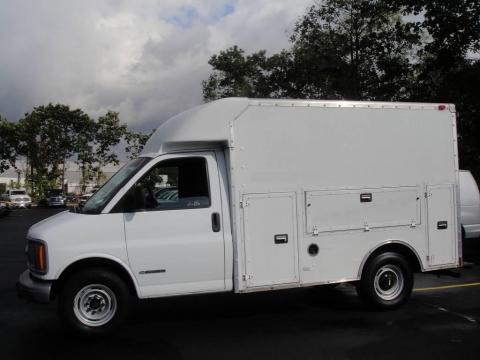 Summit White Chevrolet Express Cutaway 3500 Commercial Van.  Click to enlarge.