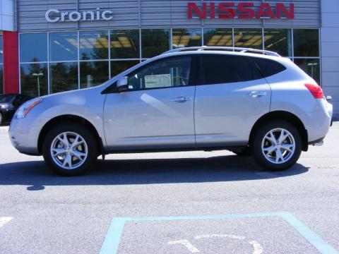 Silver Ice Nissan Rogue SL.  Click to enlarge.