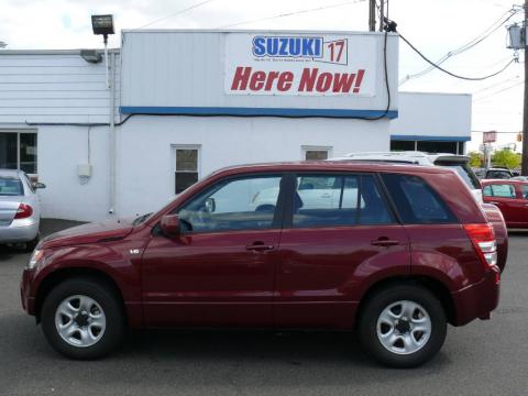 Moab Red Metallic Suzuki Grand Vitara .  Click to enlarge.