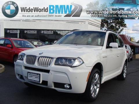 Alpine White BMW X3 3.0si.  Click to enlarge.